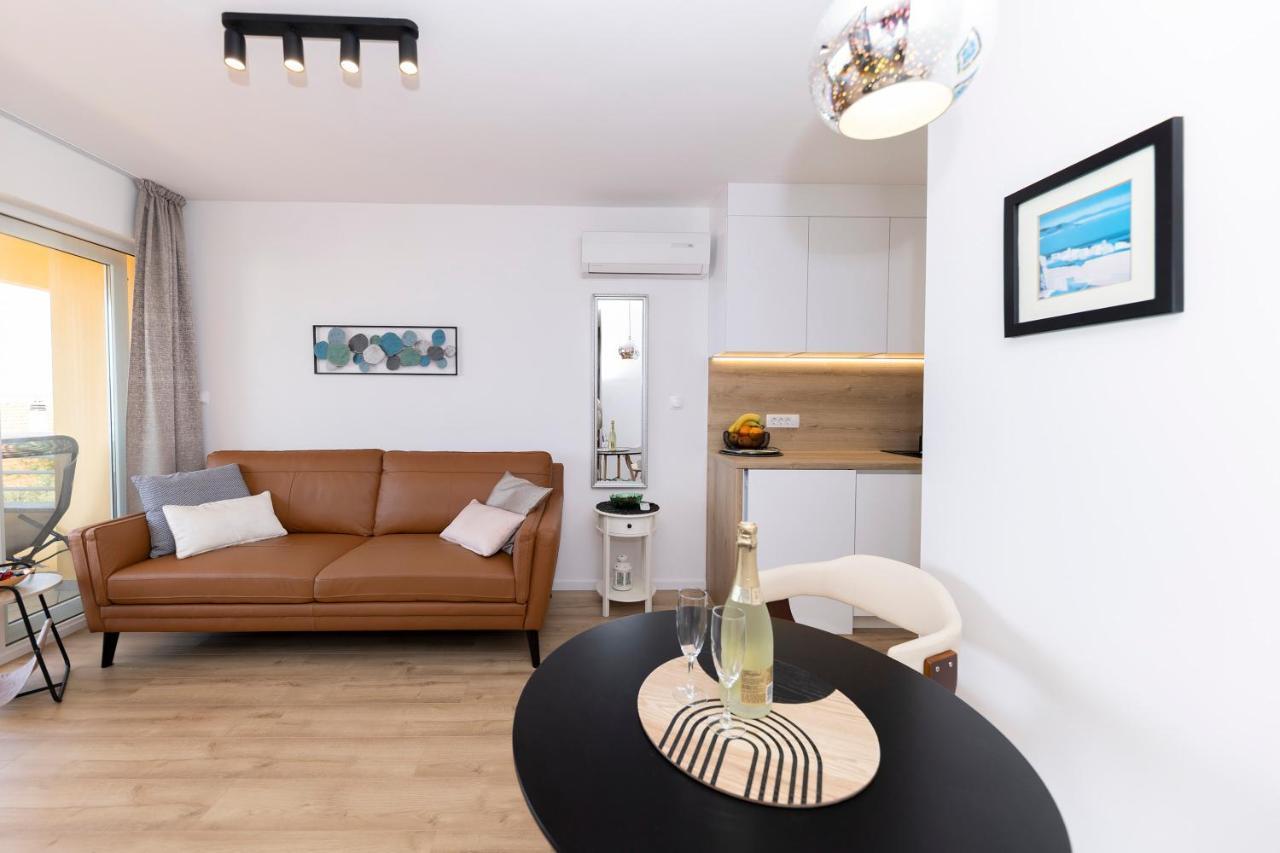 Apartmani Basioli 扎达尔 外观 照片