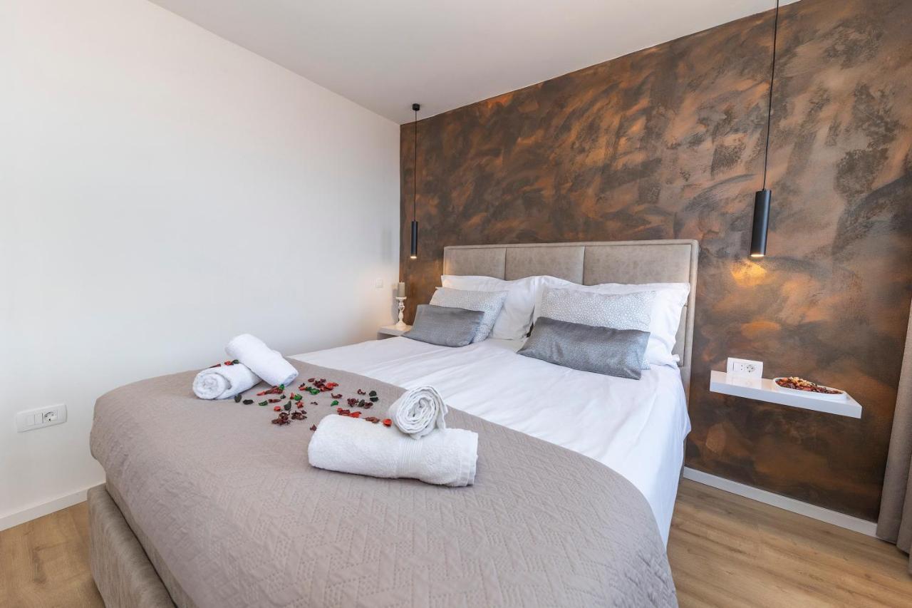 Apartmani Basioli 扎达尔 外观 照片