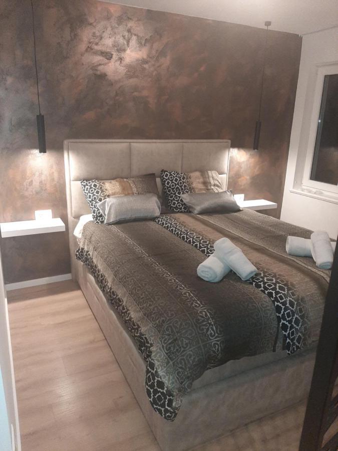 Apartmani Basioli 扎达尔 外观 照片